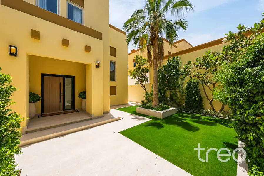 4-Room Apartment in Dubai, 328 m² photo 3