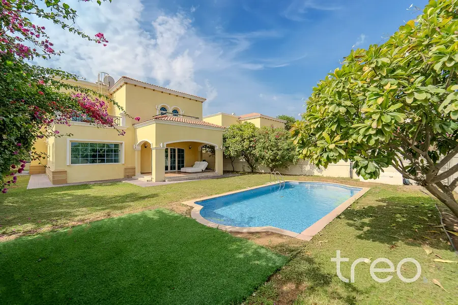 4-Room Apartment in Dubai, 403 m²