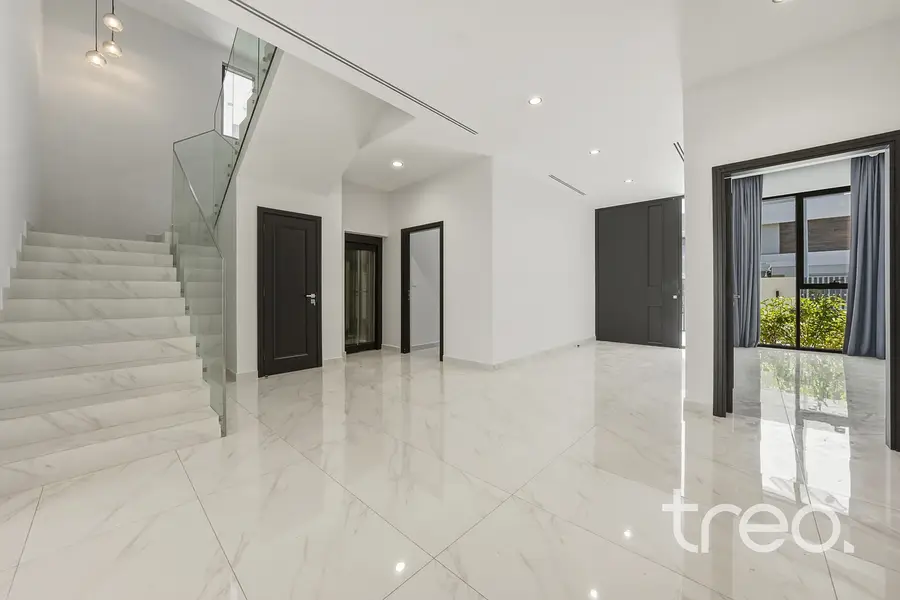 5-Room Apartment in Dubai, 592 m² photo 2