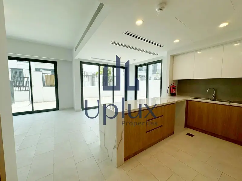 4-Room Apartment in Dubai, 256 m² photo 3