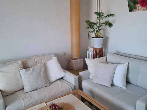 3-Room Apartment in Madrid, 61 m²