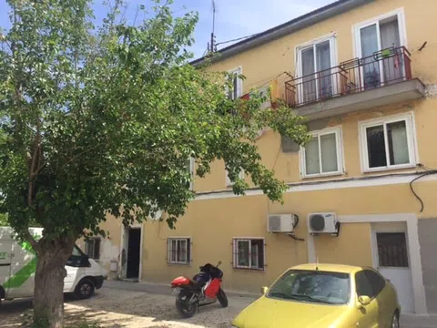 2-Room Apartment in Madrid, 61 m²