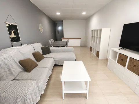 1-Room Apartment in Barcelona, 80 m²
