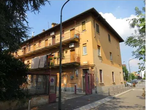 3-room apartment in Trenno, Milan, 58 m²