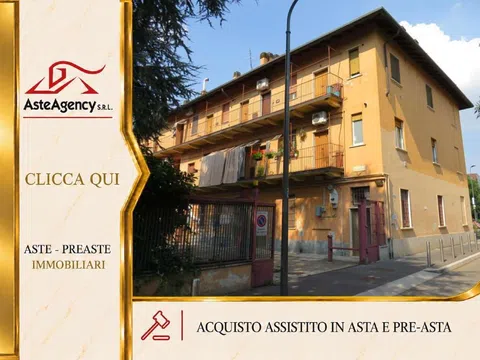 3-room apartment in Trenno, Milan, 66 m²