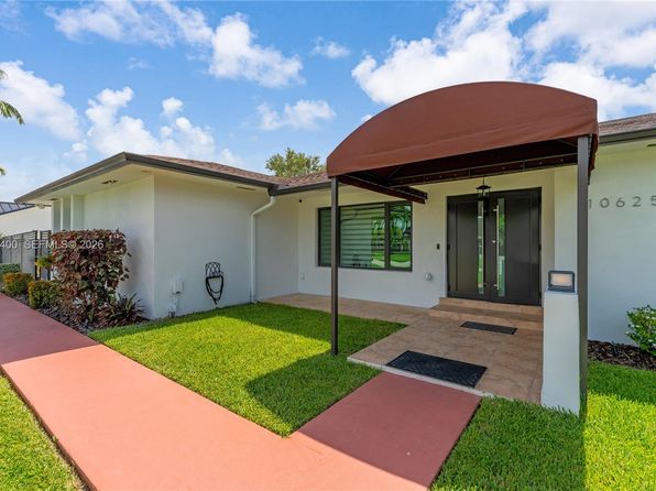 3-Room Apartment in Miami, 180 m²