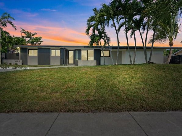 4-Room Apartment in Miami, 151 m²