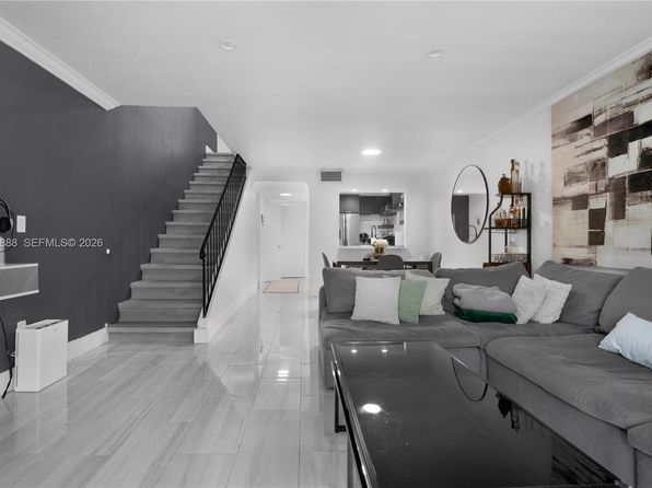 2-Room Apartment in Miami, 95 m²